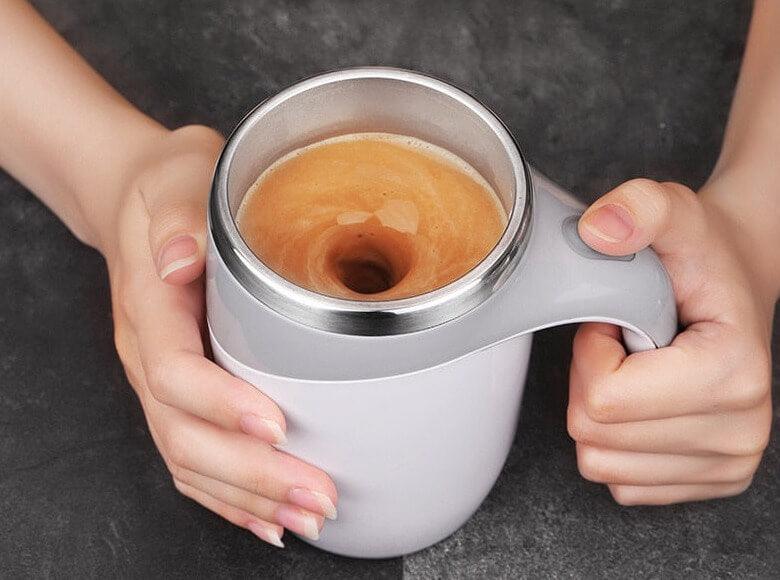 Caneca Mixer Magnética em Inox - Misturador Automático Pilha Recarregável